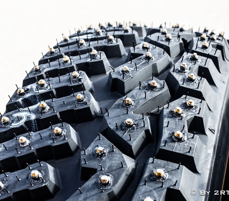 Hankook SR10W Give your tires what they need to survive on icy roads.