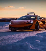 McLaren tailor-made performance tyres for ice tracks.